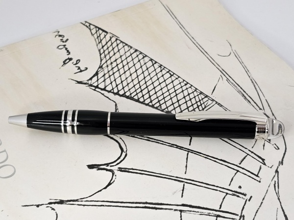 Canetas . Caneta Montblanc original modelo 164, cor vinho. Caneta foto 2