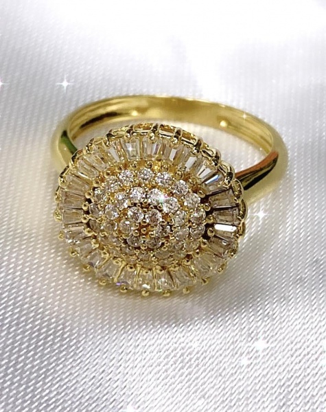 Joias . BRINCO SOLITÁRIO EM OURO BRANCO 18K, DIAMANTE DE 0.12CT foto 6