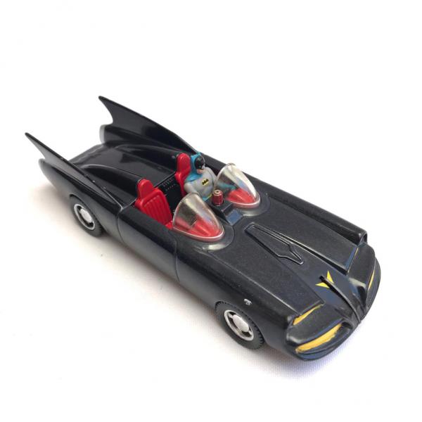CORGI, Miniatura BATMOBILE 