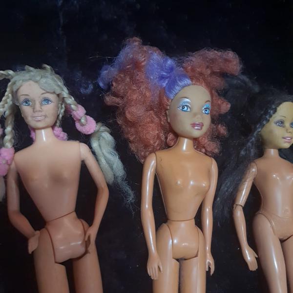 Barbie nas 12 princesas dançantes - PlayStation 2 Angola