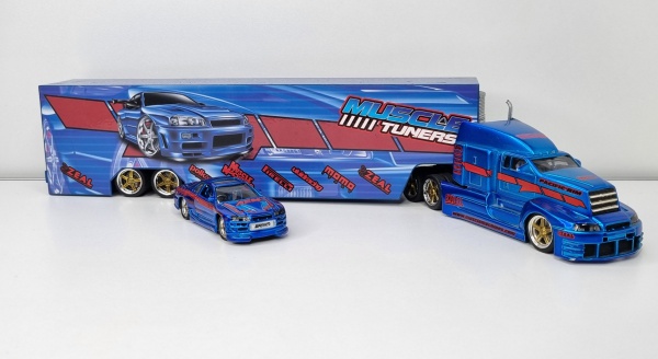 Muscle Machines - GT HAULER NISSAN SKYLINE R34 GTR - Es