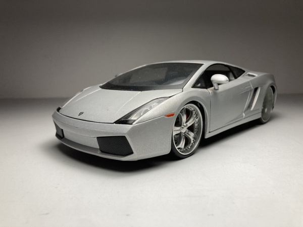 Lamborghini Gallardo Cinza - Maisto Escala 1/18 miniatu