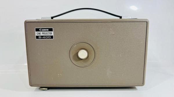 CANON - Projetor modelo S-400 Cine Projector. Fabricado