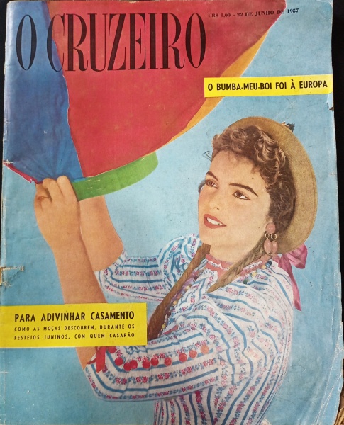 REVISTA O CRUZEIRO ANO 1957 " O BUMBA-MEU-BOI FOI À EUROPA" - 114 PÁGINAS - CONSERVADA COM PEQUENOS DESGASTES NA CAPA