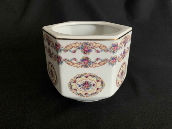 Pratos de Bolo em Porcelana Borda em Ouro e Floral 1960 - Persa