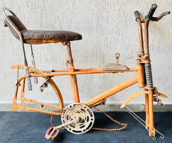 CALOI Quadro da clássica bicicleta modelo Fórmula C para restau