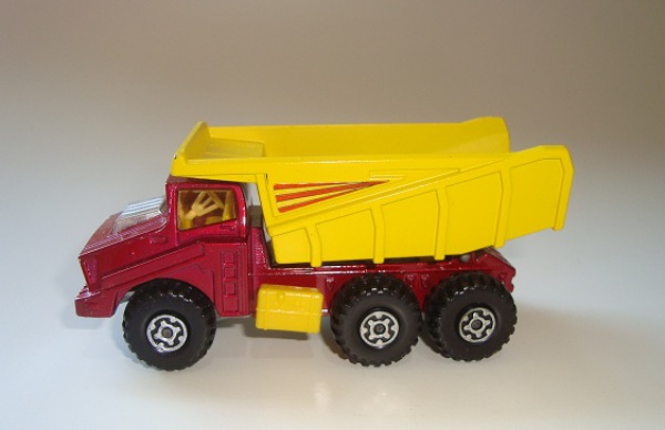 Brinquedo Antigo - MATCHBOX - SUPER KINGS - K-4 BIG TIPPER - 1973