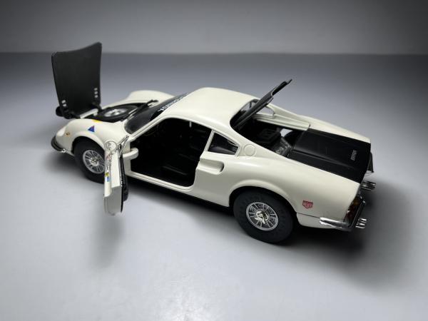 Ferrari Dino 246 GT Branca #358 - Anson Escala 1/18 *Po