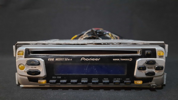 AUTO RADIO TOCA CD PIONEER EEQ MOSFET 50WX4 FUNCIONANDO