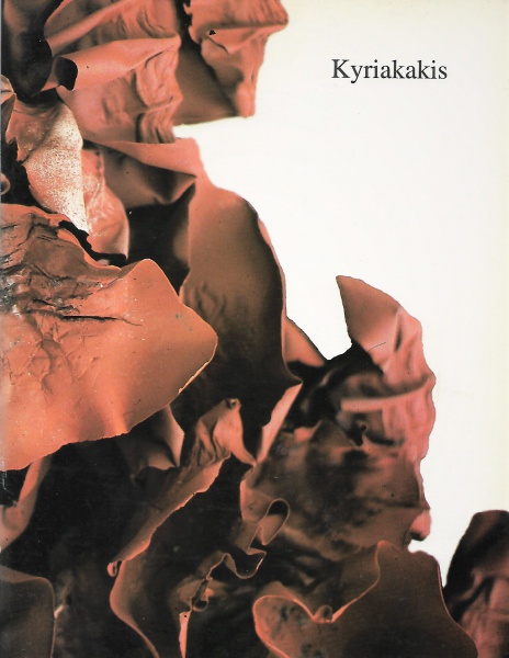 Mini catálogo. Geórgia Kyriakakis. XXIII Bienal Internacional de São Paulo. 1996. Texto Aracy Amaral. Galeria Adriana Penteado. 20 pp. Ótimo estado.  (S)