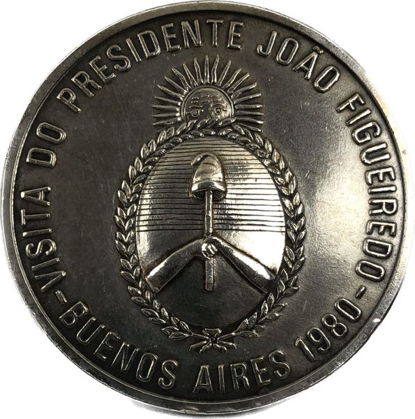 Medalha do Brasil - 1980 - Prata (.900) - 61.2 g - 50 mm - Visita do Presidente Figueiredo a Buenos
