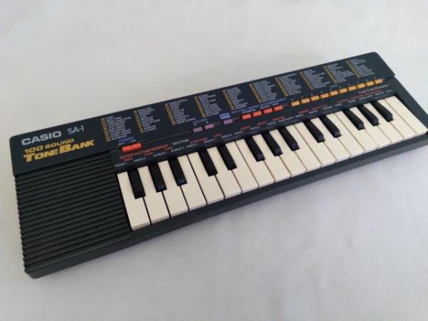 Antigo Mini Teclado Casio Sa-1 Tone Bank Japan - FUNCIO