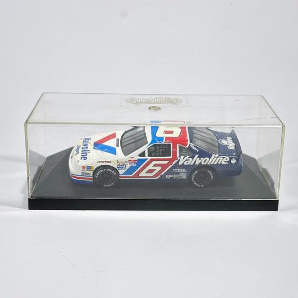 Quartzo Nascar - Ford Thunderbird - Piloto Mark Martin