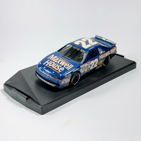 Quartzo Nascar - Ford Thunderbird - Piloto Mark Martin