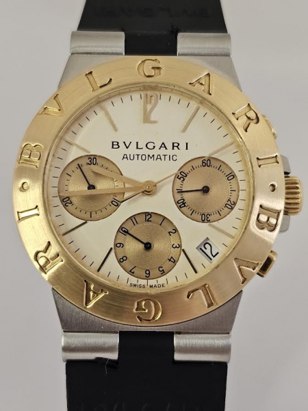 Relogios . Relógio original Burberry 38mm, quartzo, referência BU9 foto 5