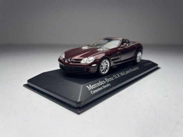 Mercedes Benz SLR McLaren Roadster Vinho - Minichamps *