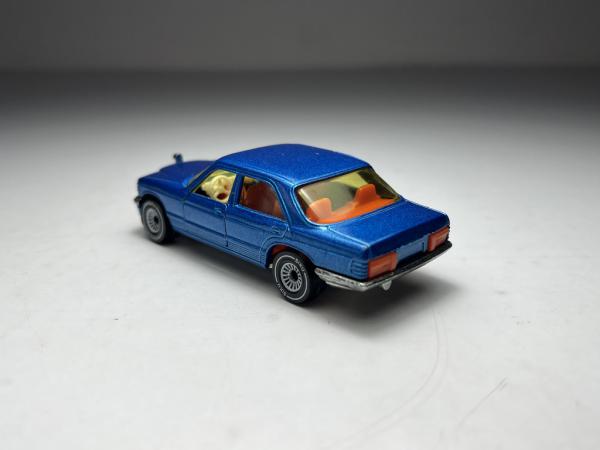 Mercedes Benz 500 SE Azul - Siku Escala Aprox 1/64 mini