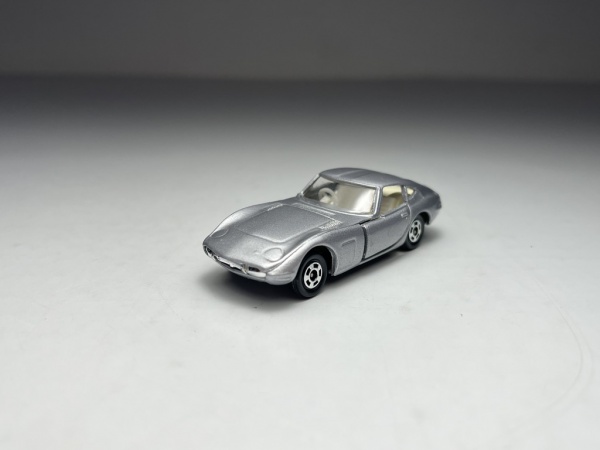 Toyota 2000GT Prata - Matchbox Escala Aprox 1/64 minia