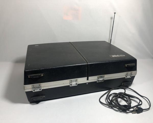 Antigo tocadiscos National Panasonic SG-160F de origem