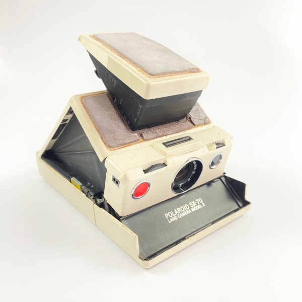 Câmera fotográfica Polaroid SX-70 / Land Camera Model 2. No estado. Sem teste.
