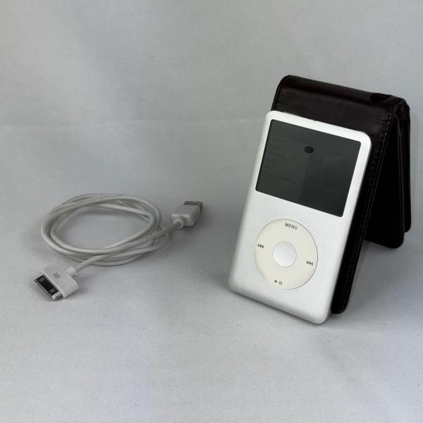 IPOD CLASSIC MODELO A1238 - 80GB. UM DOS PRIMEIROS EUIPAMENTOS DA