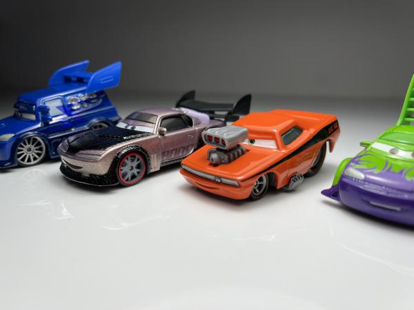 DJ + Snot Rod + Wingo + Boost S/Escala definida. Marca