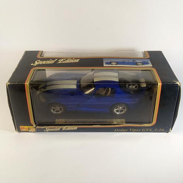 DODGE VIPER GTS 1:18 Blue 1996 - Special Edition Collectible