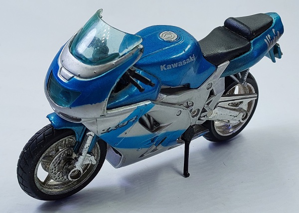 Colecionismo : Motocicleta - Moto Kawasaki Ninja ZX9R e