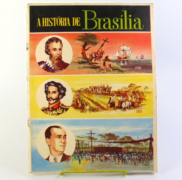 Revista A História de Brasília. Revista em bom estado de conservação. Bordas das páginas levemente amareladas. Dimensões: 23 cm x 30,5 cm. Peso: 0,480 kg.