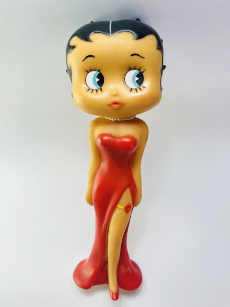 BETTY BOOP - Feito toda em vinil medindo 25cm. Fabricado pela KING