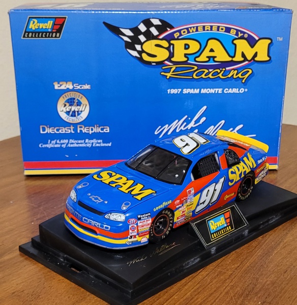 Wallace #91 Revell NASCAR Mike Wallace Spam Car escala