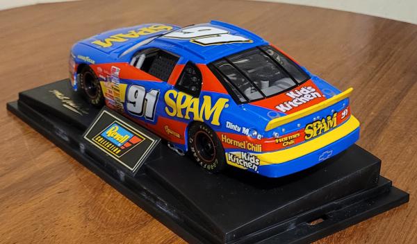 Wallace #91 Revell NASCAR Mike Wallace Spam Car escala