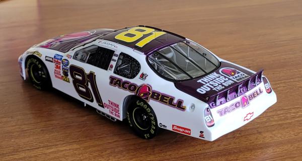 Dale Earnhardt Jr. #81 Taco Bell 2004 Monte Carlo NASCA