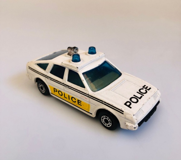 COLEÇÃO - LINDA MINIATURA MATCHBOX LESNEY 1980, NÚMERO 8 - ROVER
