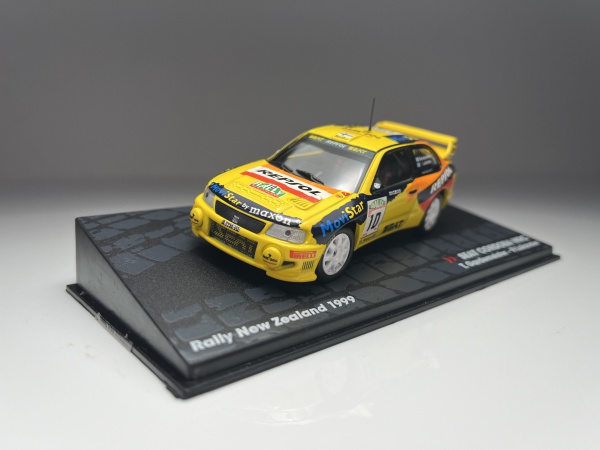 Mitsubishi Lancer EVO VI 1999 - IXO Escala 1/43 miniatu