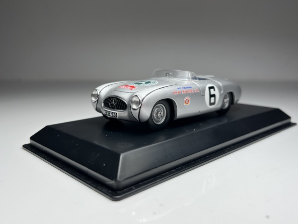 ミニカー Cobra Daytona Coupe #26 ミニカー Cobra Daytona Coupe #26 1/18 Diecast Shelby Cobra Daytona