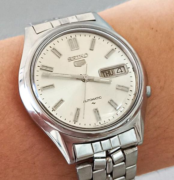 Relógio de pulso Seiko 5, antigo, automatic, funcionand