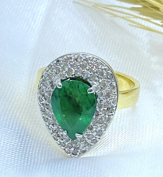 Joias . BRINCO DE LUAS ELEGANT, EM OURO BRANCO 18k, COM 30 DIAM foto 4