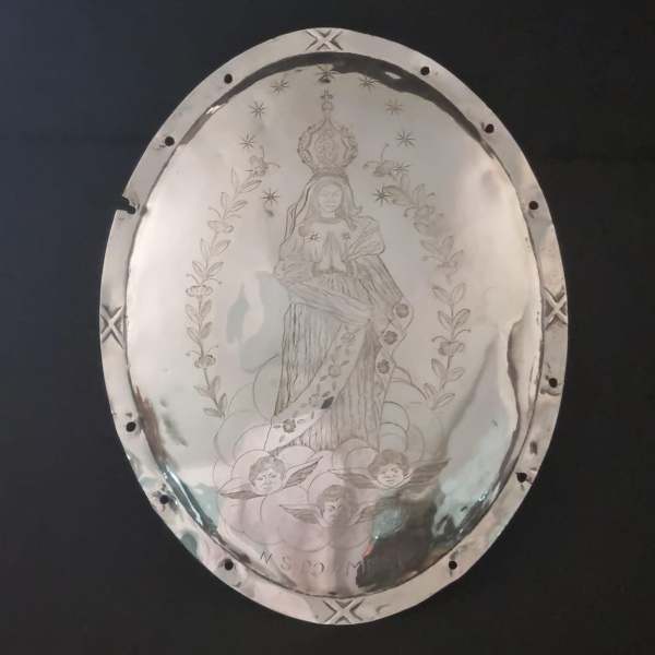 PRATA DE LEI - ARTE SACRA - NOSSA SENHORA DO AMPARO - Grande placa votiva de espessa chapa em prata