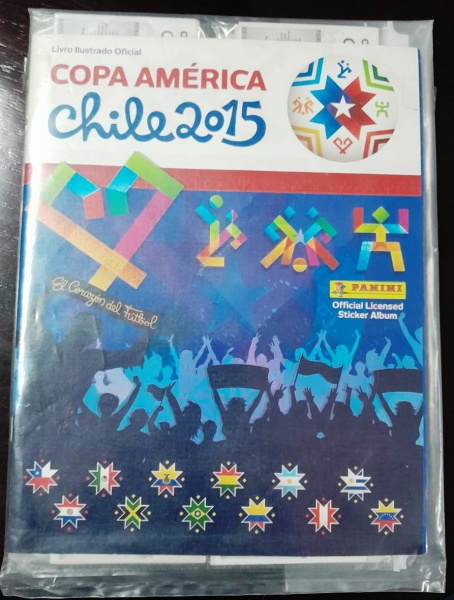 Brasil 2015 - Álbum de figurinhas COPA AMÉRICA CHILE 2015, capa dura, completo com todas as figurinh