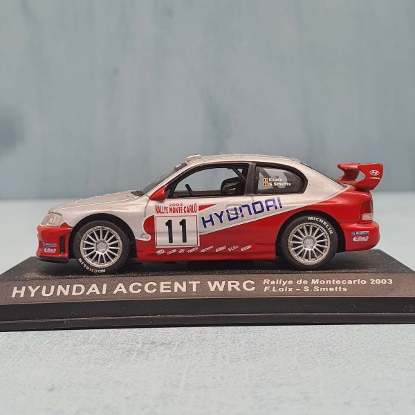 CARRINHO MINIATURA DE FERRO HYUNDAI ACCENT WRC ESCALA 1