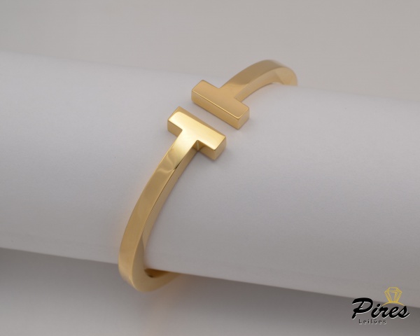 TIFFANY & Co - Bracelete T Square em Ouro Amarelo 18K - Coleção Tiffany T, Tamanho: G (Medidas p/ pu