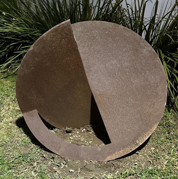 Amilcar DE CASTRO (1920-2002) - escultura de jardim grandiosa de grosso aço, corte e dobra, assinado