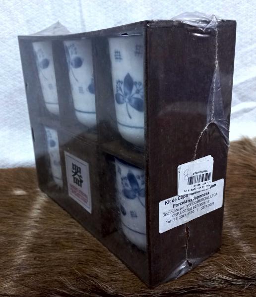 PORCELANA JAPONESA- SHIKINO UTSUWA- COPOS EM CAIXA LACRADA, sem uso.