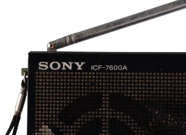 Colecionismo: Sony. ICF - 7600A. 9 bands. Antigo rádio