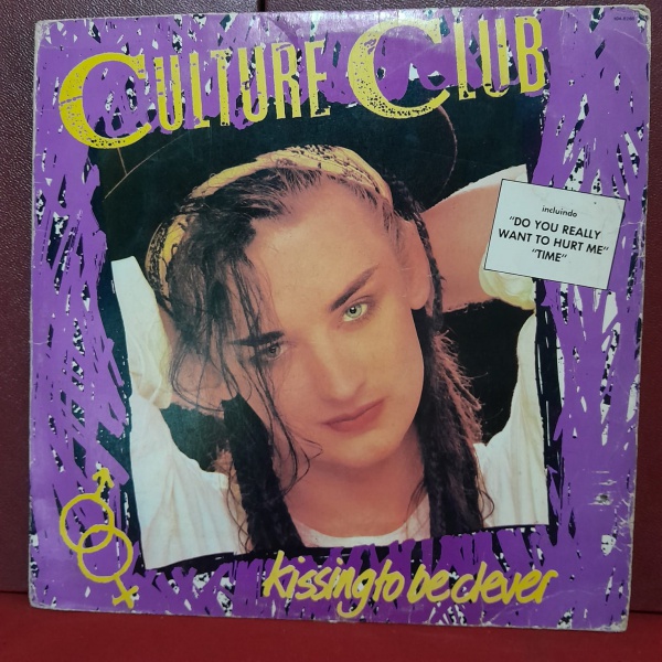 LP CULTURE CLUB - KISSING  TO BE CLEVER  1983 / LP ÓTIMO / CAPA COM LEVE DESGASTE / LP1