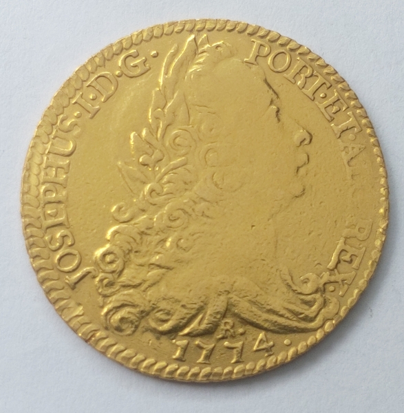 Moeda de ouro Brasil, 6400 réis 1774R, 14,30gr