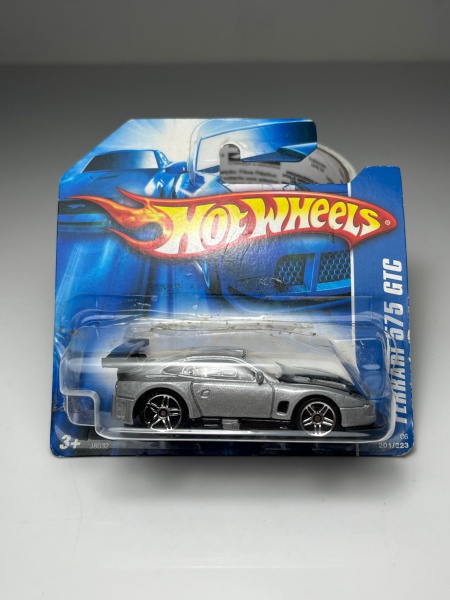 Ferrari 575 GTC *Cartela Aberta Prata - Hot Wheels Esca