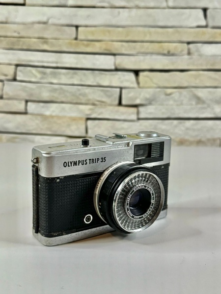 Olympus trip 35 Japan - máquina fotográfica de época. Medidas: 12
