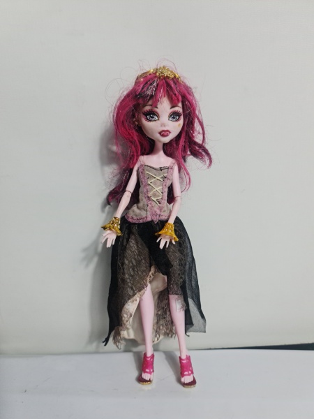 Boneca Monster High Draculaura Seet Screams